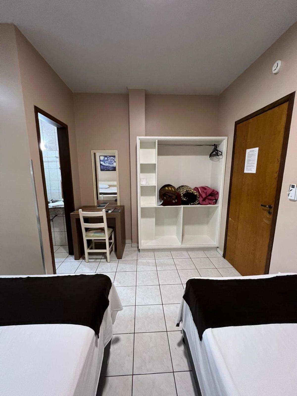 Nayru Hotel 托莱多 外观 照片