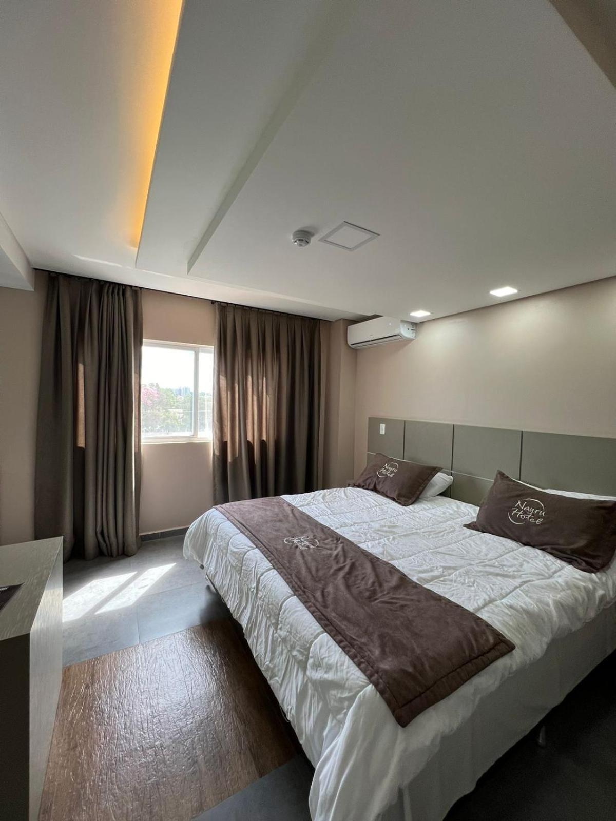 Nayru Hotel 托莱多 外观 照片