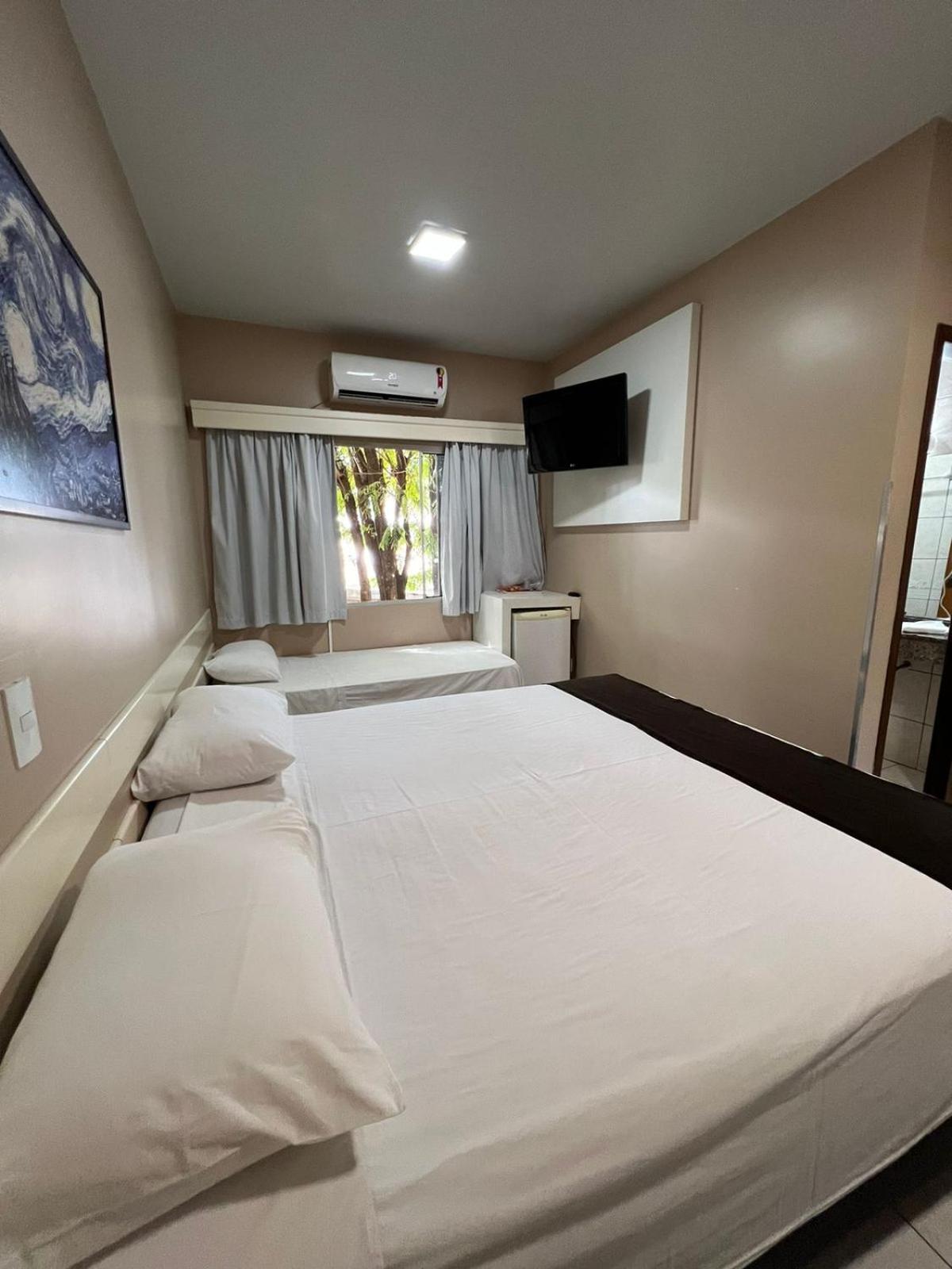 Nayru Hotel 托莱多 外观 照片
