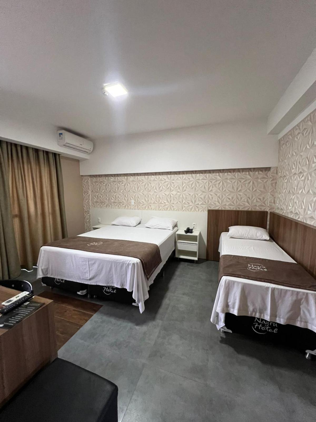 Nayru Hotel 托莱多 外观 照片